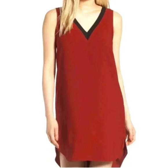 Trouve Hi-Low Shift Dress - Picture 1 of 7